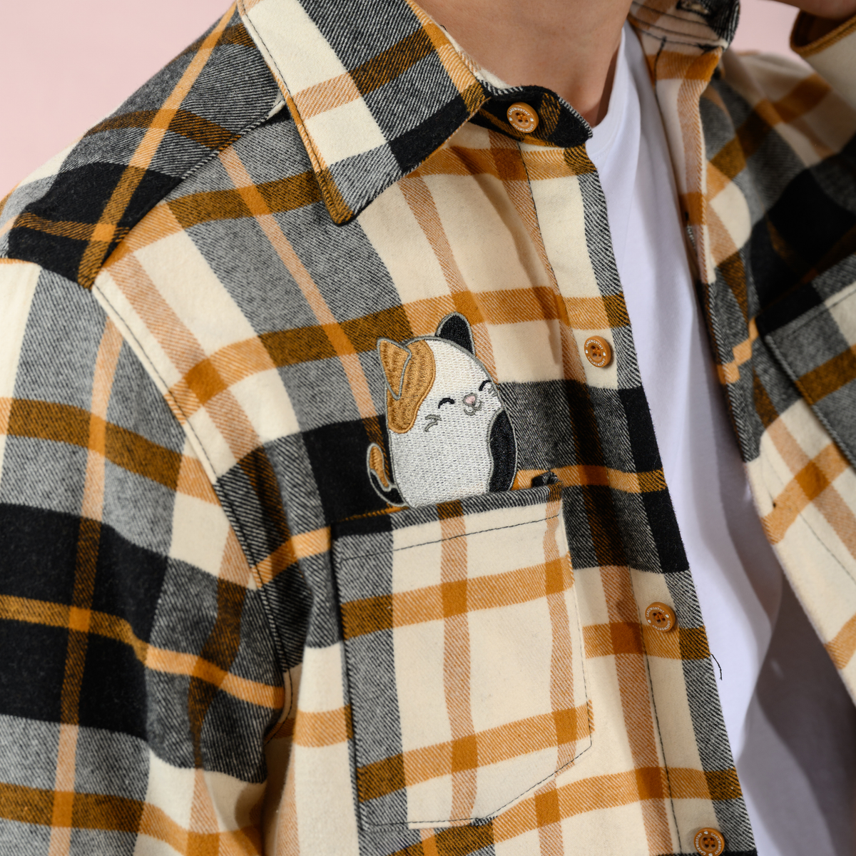 Camisa de franela unisex Squishmallows x Cakeworthy