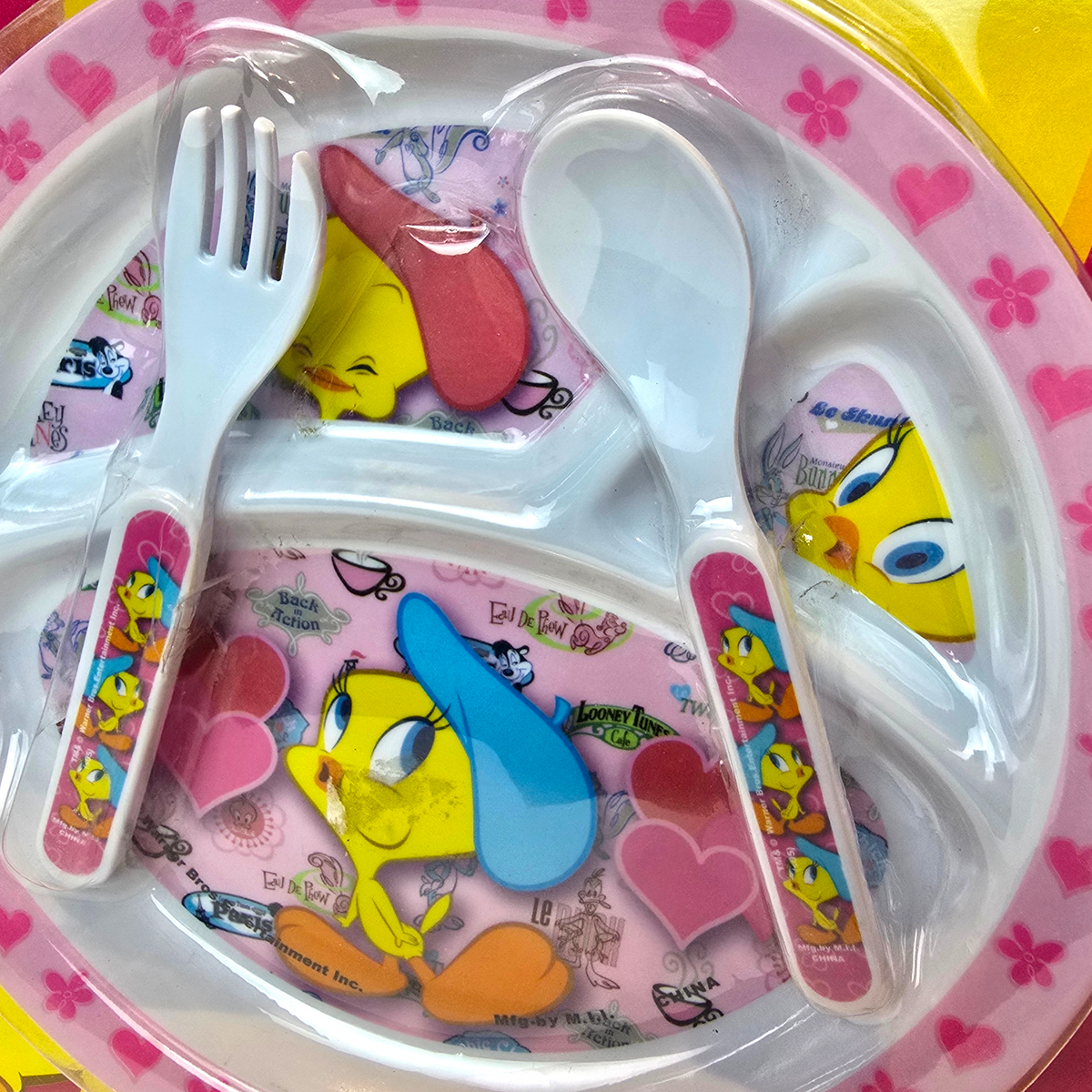 Set de plato con cubiertos acrílicos pequeños vintage Piolin Nuevas año 2001