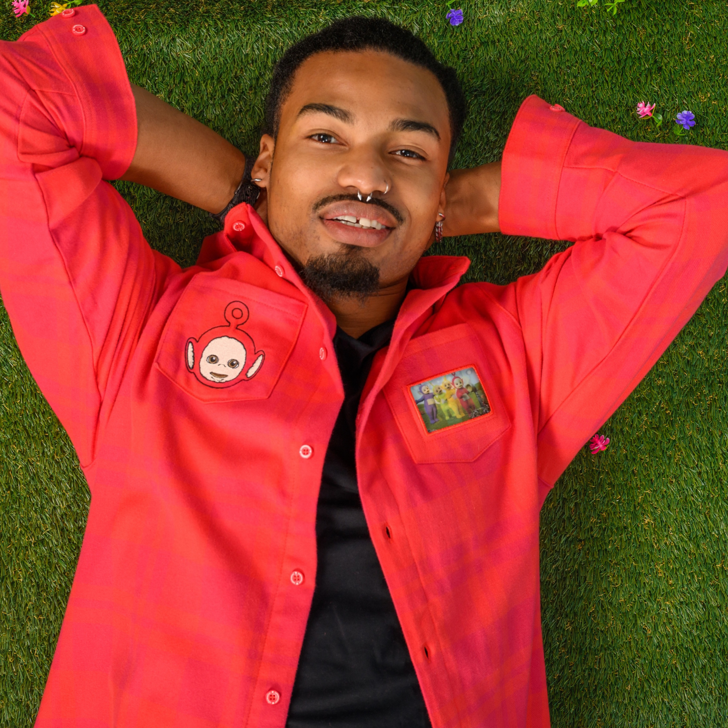 Camisa de franela unisex Teletubbies x Cakeworthy