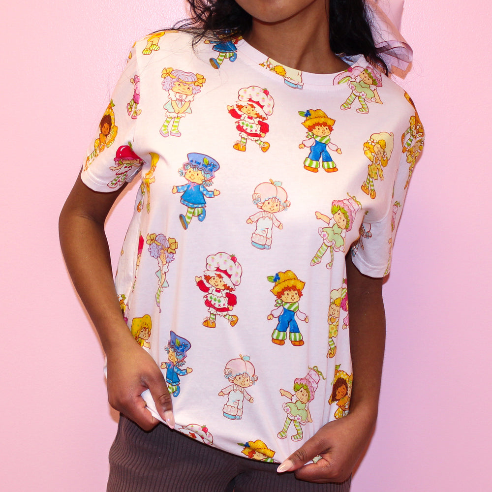 Playera Unisex Strawberry shortcake x Cakeworthy Rosita Fresita