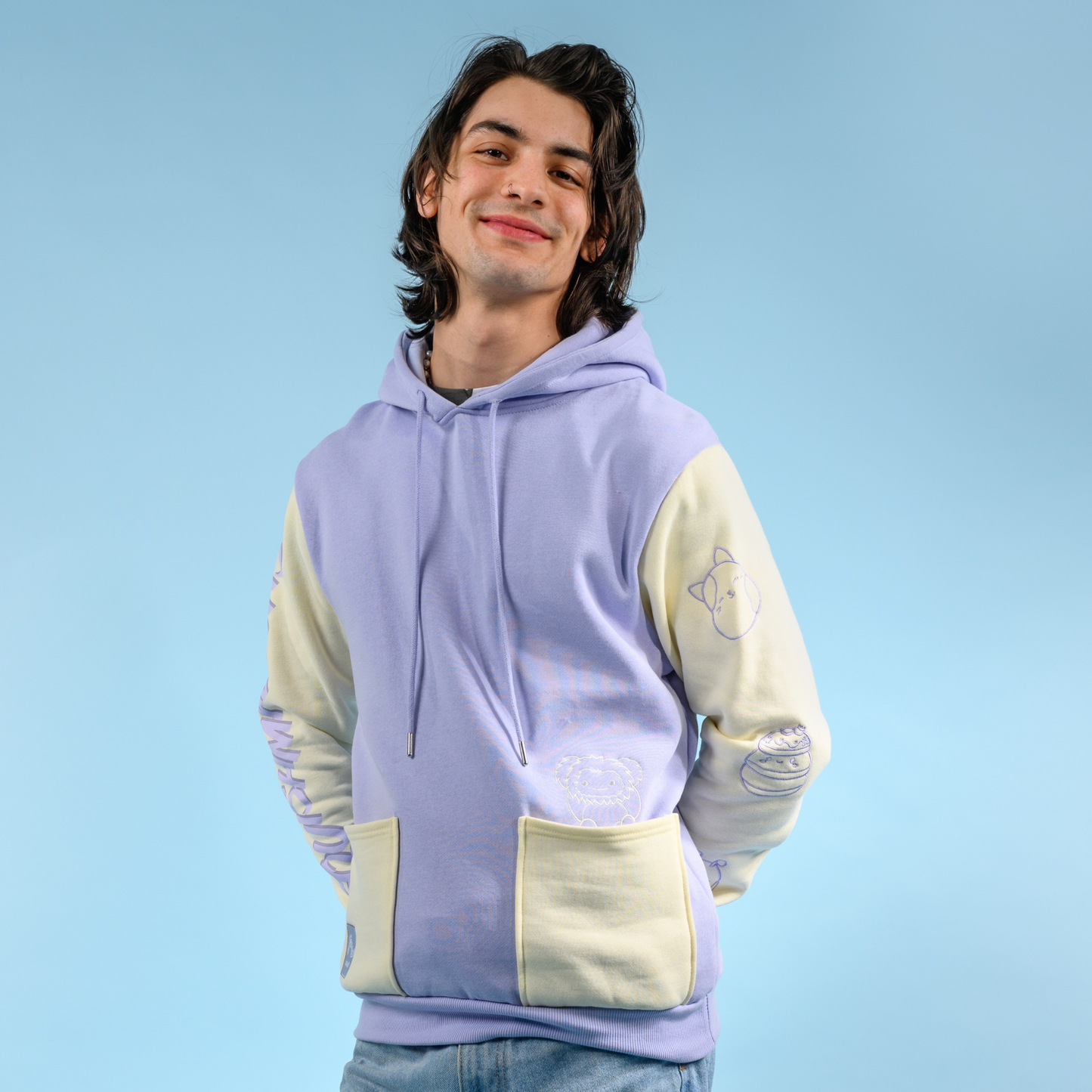 Sudadera Hoodie unisex Squishmallows x Cakeworthy