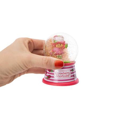 Frambuesita Rosita Fresita Snow globe Strawberry shortcake