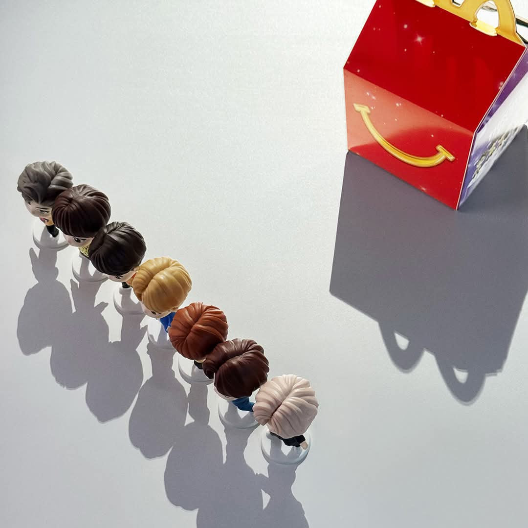 McDonald's Happy Meal BTS Tiny Tan año 2023 *Segunda Mano sin empaque* Encore