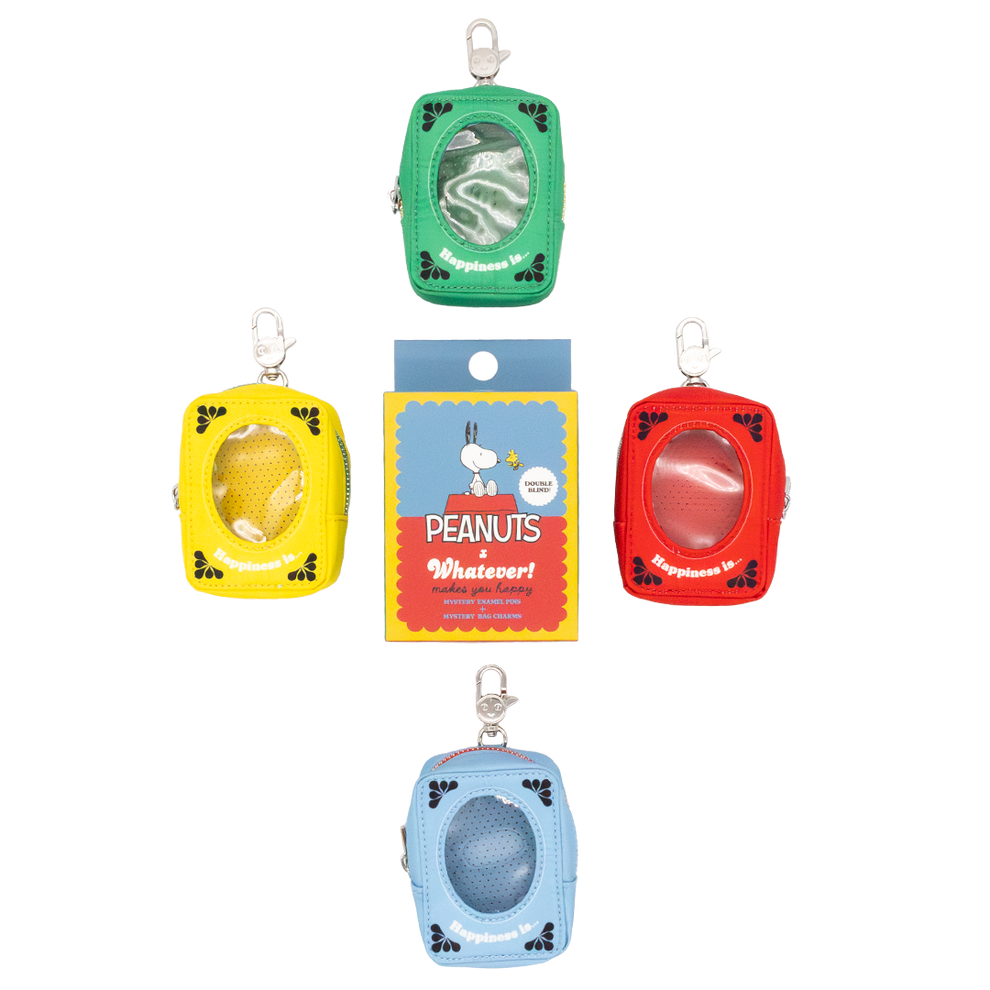 ⚠️PREVENTA IMPORTACIÓN Charms Blind bag de bolsita con pines cada uno sorpresivo Se enviará aprox 7-10 días habiles después de su compra Snoopy Peanuts