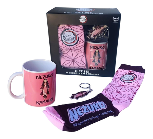 *Empaque dañado de un costado* Giftset Demon Slayer incluye taza, calcetines y llavero