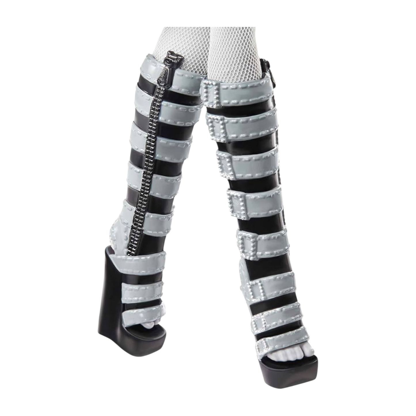 ⚠️Caja maltratada⚠️ Monster high Reel drama reproduction año 2025 Clawdeen (muchos detalles estéticos en caja por viaje) ideal si coleccionas fuera de caja. Ver fotos.