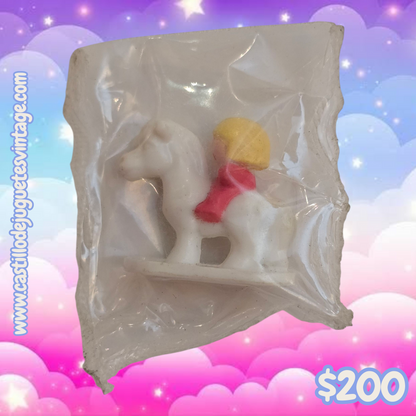 Polly Pockets Vintage $200 piezas sueltas y repuestos para completar sus sets. SEGUNDA MANO. Revisa bien la foto ya que es el artículo que te llevas ✨ Puede tener detalles estéticos.