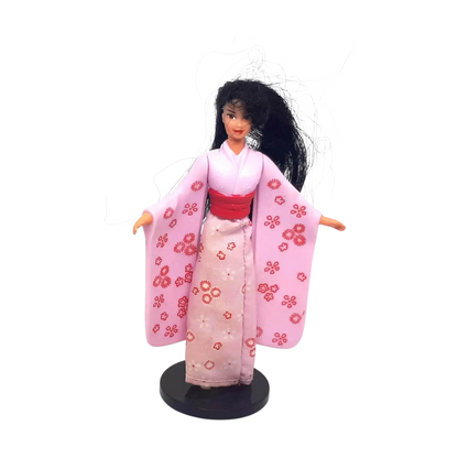 McDonald's Happy Meal Barbie año 1996 Dolls of the World