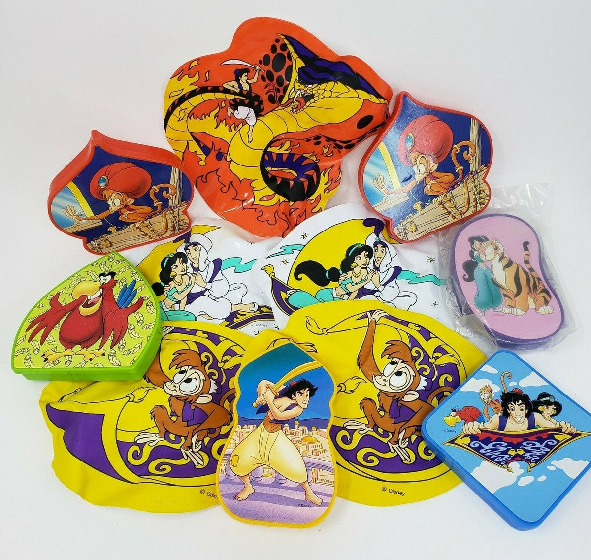 Burger King Happy Meal Aladdin Hidden treasure año 1994 cajita con conjincito inflable